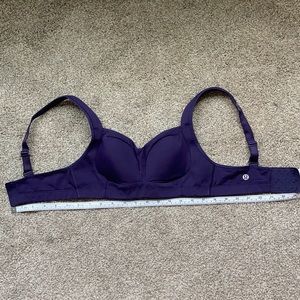 Lululemon TaTa Tamer sports bra purple 32C
